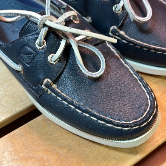 Sperry Women's Authentic Original™ Top-Sider 'Navy Deerskin' - Picture 5 of 7